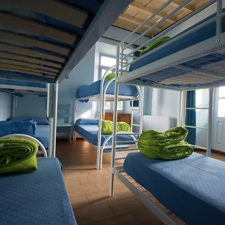 Del Quadrifoglio Hostel Ameno